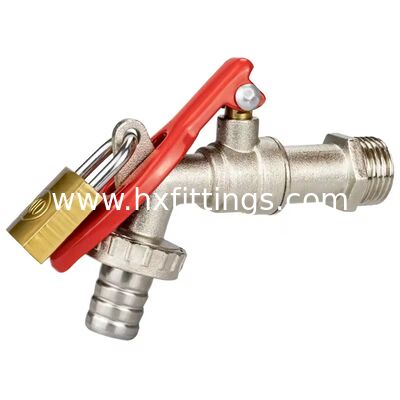 กลางแจ้ง 1/2 "เหล็กจับโลหะผสมสังกะสี Bibcock ล็อคป้องกันการกัดกร่อนติดผนังสวนน้ำ TAP สำหรับเครื่องซักผ้า